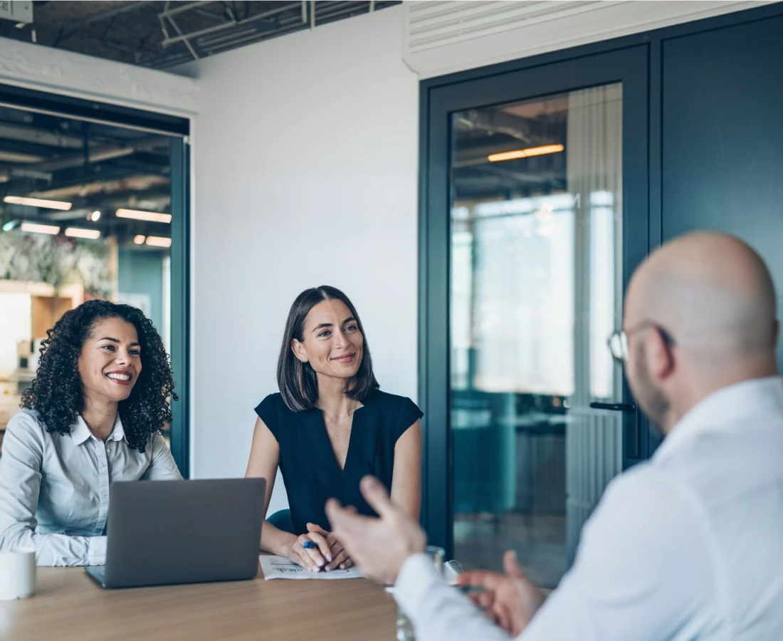 img partner with us to build enduring leadership bench strength r1